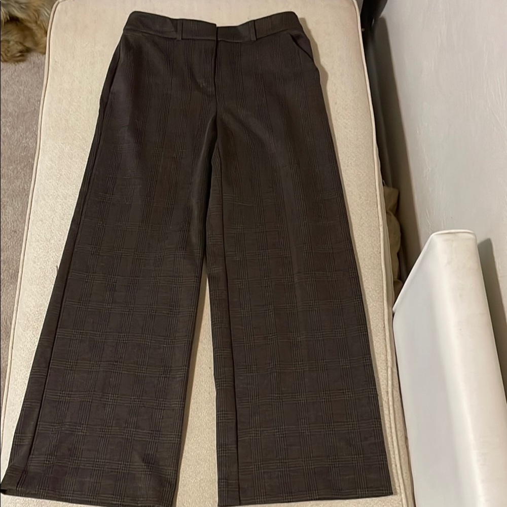 Simply Vera Vera Wang Wide-Leg Plaid Pants - Black and Brown. Size 8.